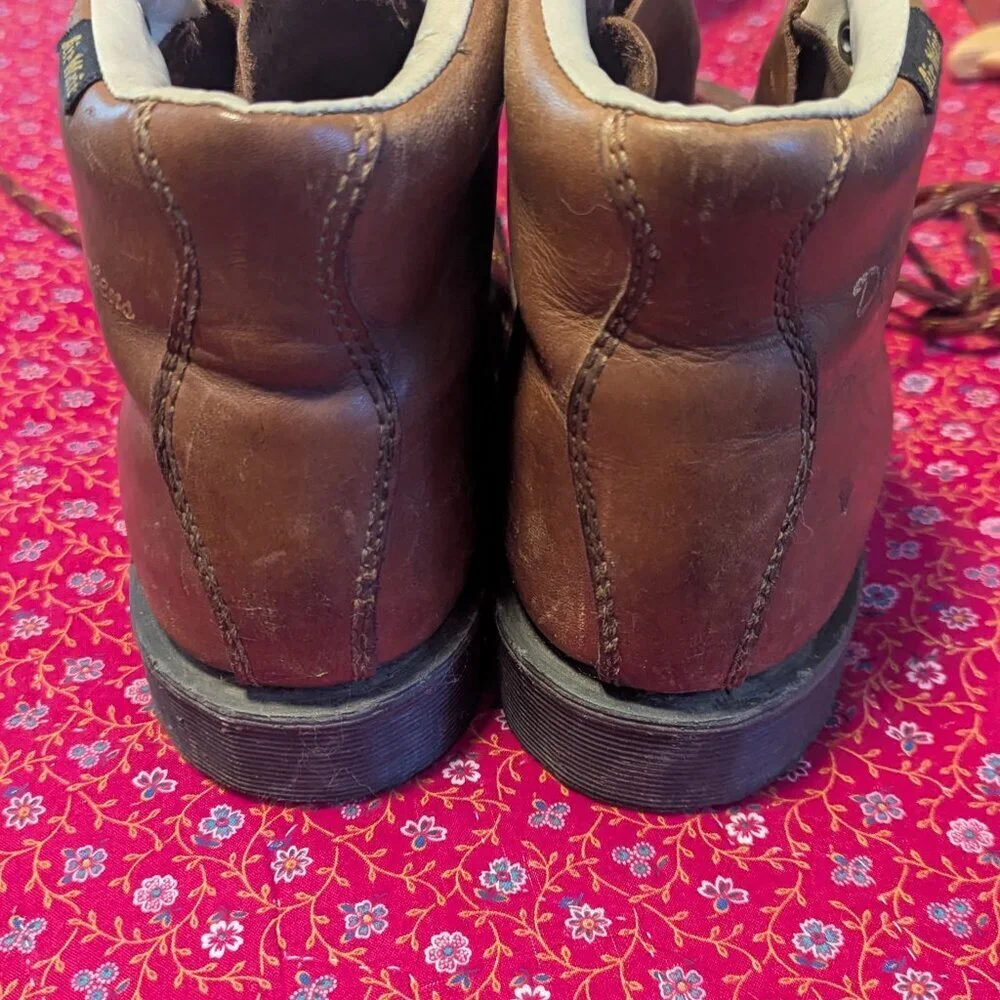 Vintage Dr. Martens 90s Y2K Holt Hiking Work Boots Air Wair Lace Up Chunky Ankle